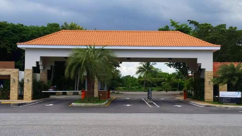 Villa Metro Country Club Juan Dolio Exterior photo